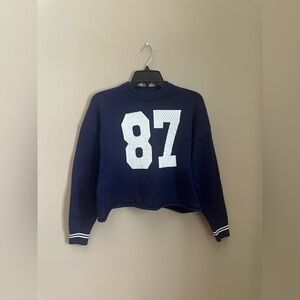 Aeropostale Navy Knit Top with White Detail